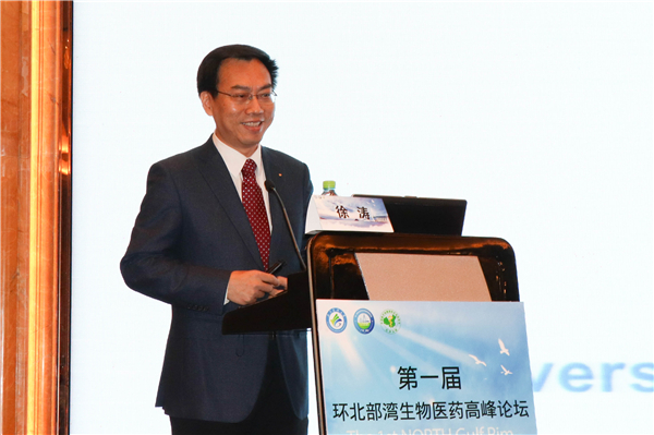 中国科学院院士、中国科学院大学副校长徐涛院士